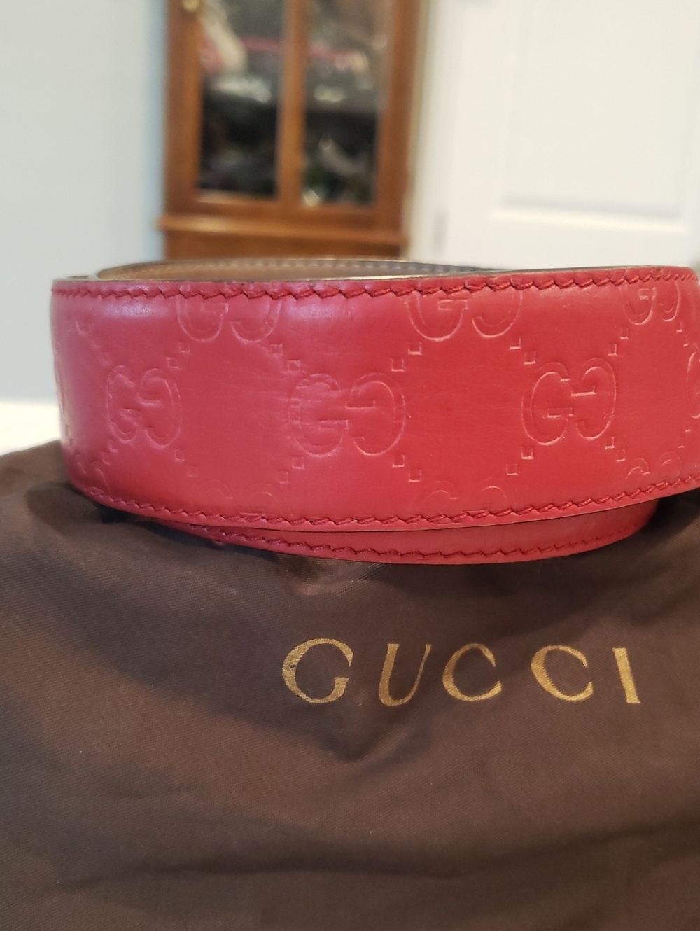 Gucci Women Red Leather Belt with Gold Double G Buckle Size Small 85/34 - Picture 3 of 11